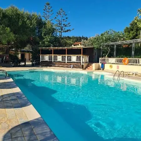 Apartament Elia Lixouri