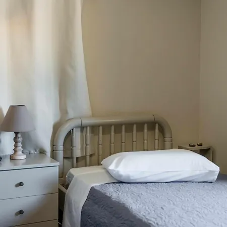Elia Apartament