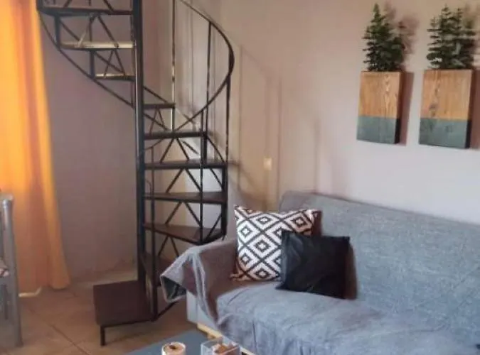 Elia Διαμέρισμα